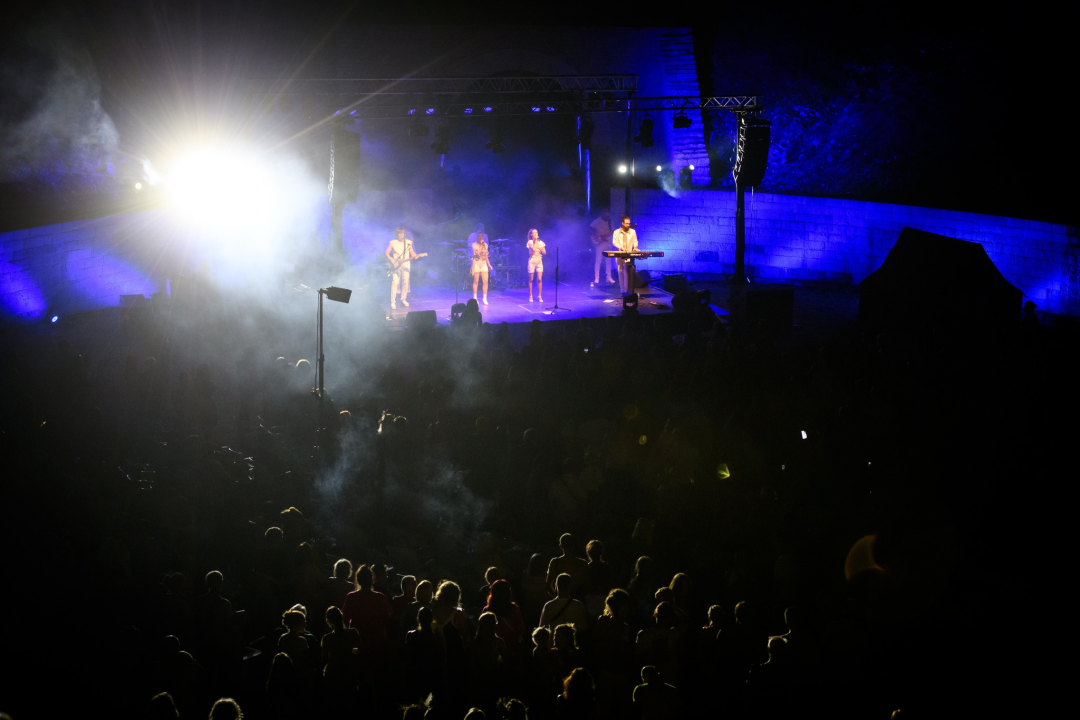 Svake godine sve više posjetitelja: U prepunom amfiteatru Burnum održane još jedne spektakularne Ide