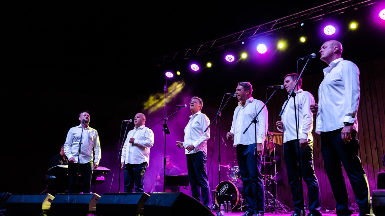 Uživajte u vrhunskom koncertu klape Rišpet na vodičkoj rivi