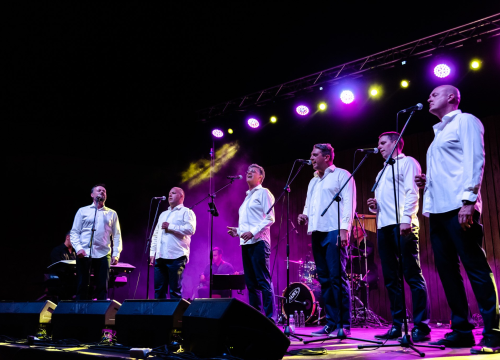 Uživajte u vrhunskom koncertu klape Rišpet na vodičkoj rivi