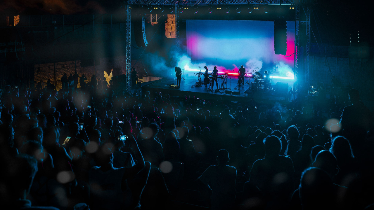 Trentemøller s bendom hipnotizirao publiku na Tvrđavi sv. Mihovila: Priredili su show za pamćenje