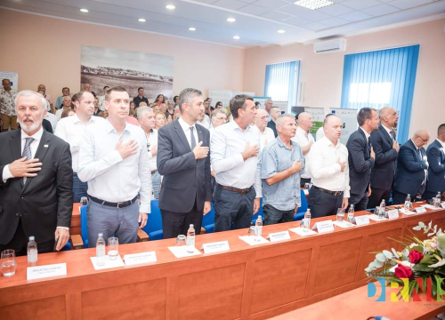 Fotografija 7 - Na svečanoj sjednici drniškog Gradskog vijeća uručene nagrade ovogodišnjim laureatima