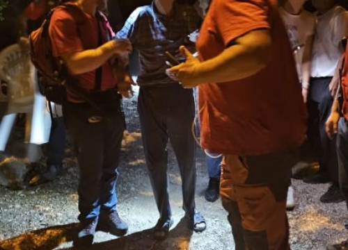 Fotografija 2 - Sretan kraj potrage: U skradinskom zaleđu noćas pronađen izgubljeni stariji muškarac