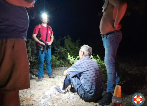 Fotografija 4 - Sretan kraj potrage: U skradinskom zaleđu noćas pronađen izgubljeni stariji muškarac