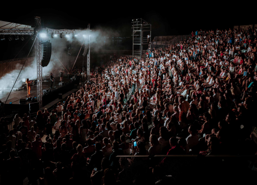 Silente ‘pronašli način’ i raspjevali rasprodanu tvrđavu sv. Mihovila