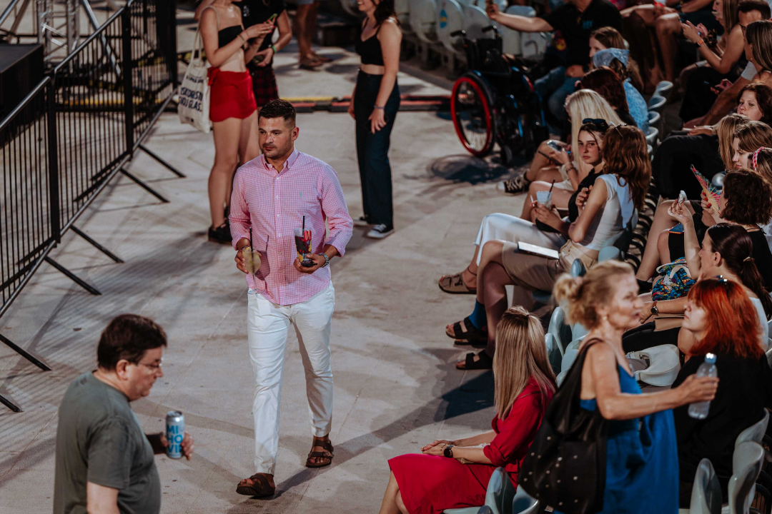 Silente ‘pronašli način’ i raspjevali rasprodanu tvrđavu sv. Mihovila