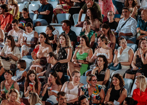 Fotografija 11 - Silente ‘pronašli način’ i raspjevali rasprodanu tvrđavu sv. Mihovila