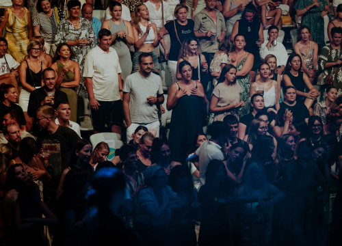 Fotografija 29 - Silente ‘pronašli način’ i raspjevali rasprodanu tvrđavu sv. Mihovila