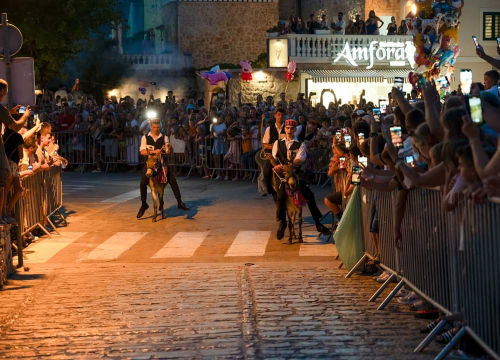 Fotografija 5 - Prijatelji životinja traže ukidanje utrka tovara u Tribunju, Tisnom i drugim mjestima