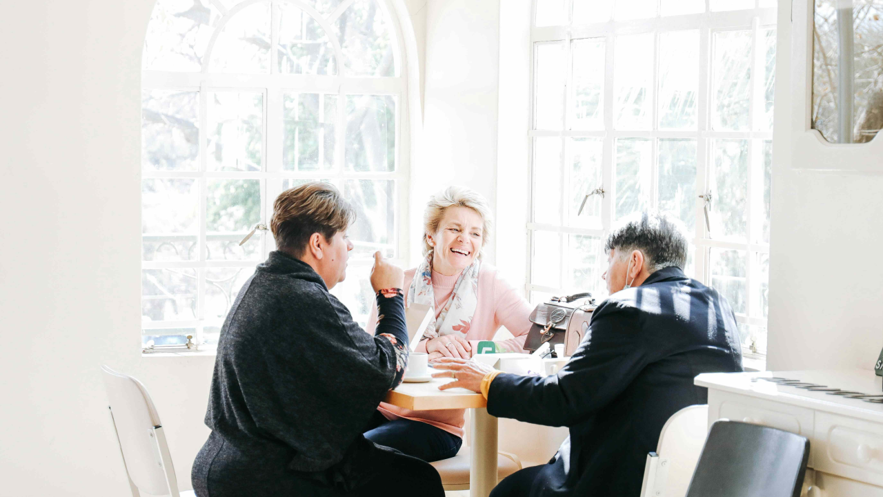 Ako imate ovoliko ljudi od povjerenja, onda ste sretni