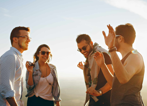 Evo što znači ako osoba ima malo prijatelja