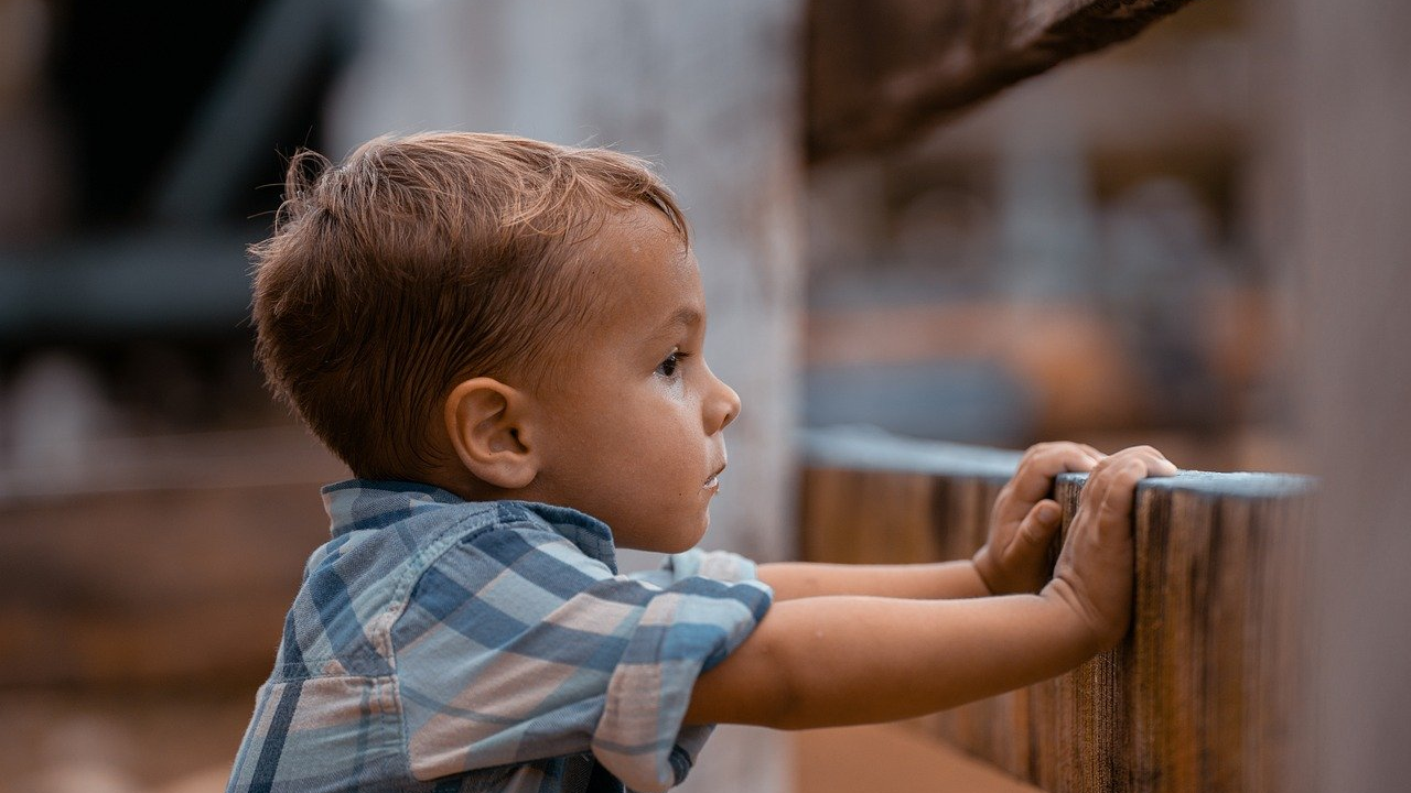 Davanje mobitela djetetu u ovoj dobi povezano je s ozbiljnim problemima u ponašanju