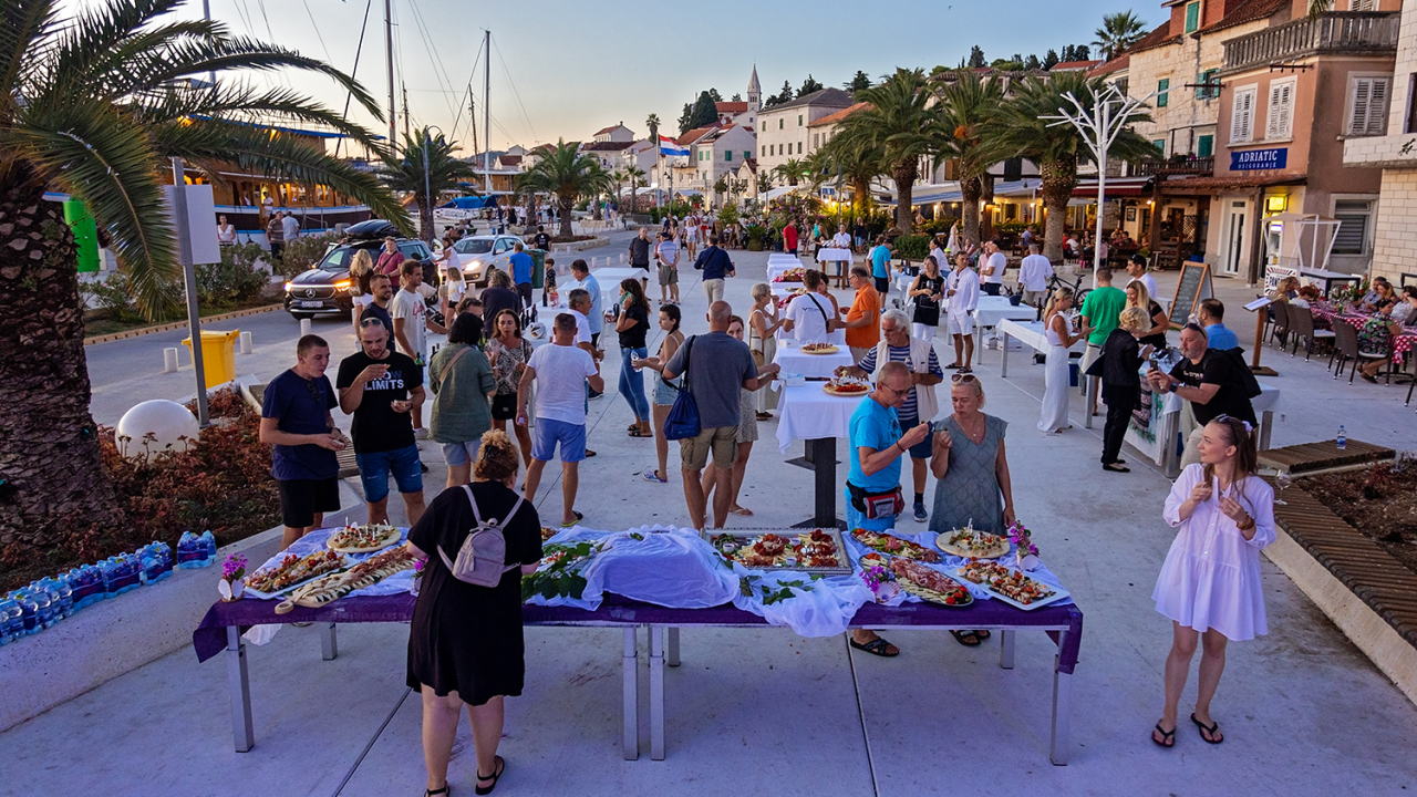 Ovaj vikend doživite vinsku čaroliju na Babić festu u Rogoznici