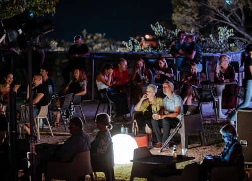 Fotografija 10 - Black Coffee i Ana Uršula Najev na rasprodanom Baroneu: Spoj mladosti i iskustva