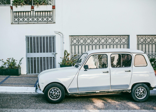 Postoji grad u kojem su dozvoljeni samo bijeli automobili, a ako su prljavi slijede kazne