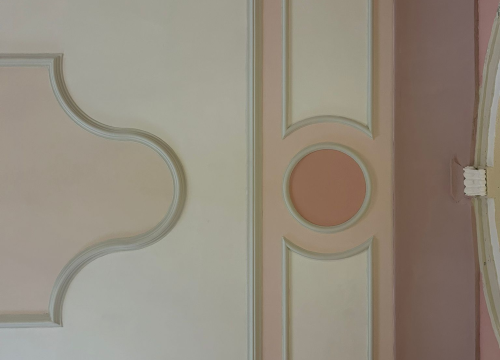 Fotografija 2 - Restauracija neobaroknih stropnih štukatura kruna obnove žirjanske crkve