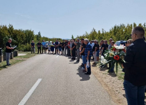 Fotografija 14 - Obilježena 30. godišnjica pogibije hrvatskih  branitelja Tomislava Karduma i Šime Džepine