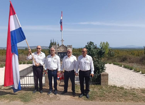 Fotografija 25 - Obilježena 30. godišnjica pogibije hrvatskih  branitelja Tomislava Karduma i Šime Džepine