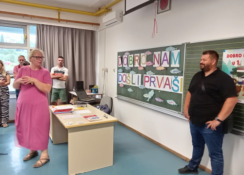 Fotografija 5 - U murtersku školu upisano 17 prvaša: Želimo vam puno uspjeha i novih prijateljstava