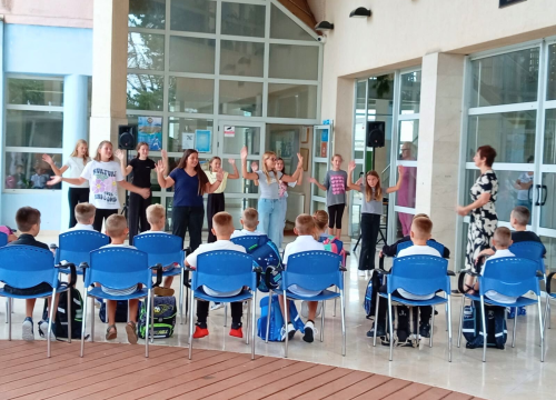 Fotografija 4 - U murtersku školu upisano 17 prvaša: Želimo vam puno uspjeha i novih prijateljstava