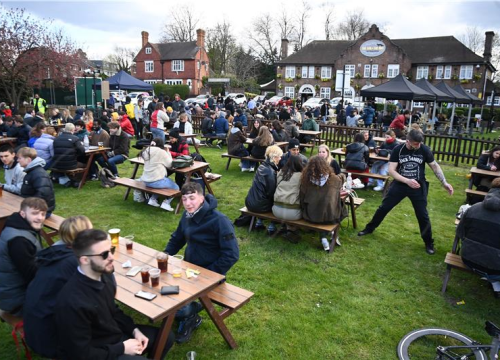 Mozgovi tinejdžera 'ostarjeli su' za vrijeme pandemije covida