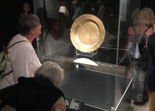 Fotografija 5 - Autorica izložbe šibenskog umjetnika Fortezze u Klovićima: 'Ovo je izložba koja se događa samo jednom u životu'