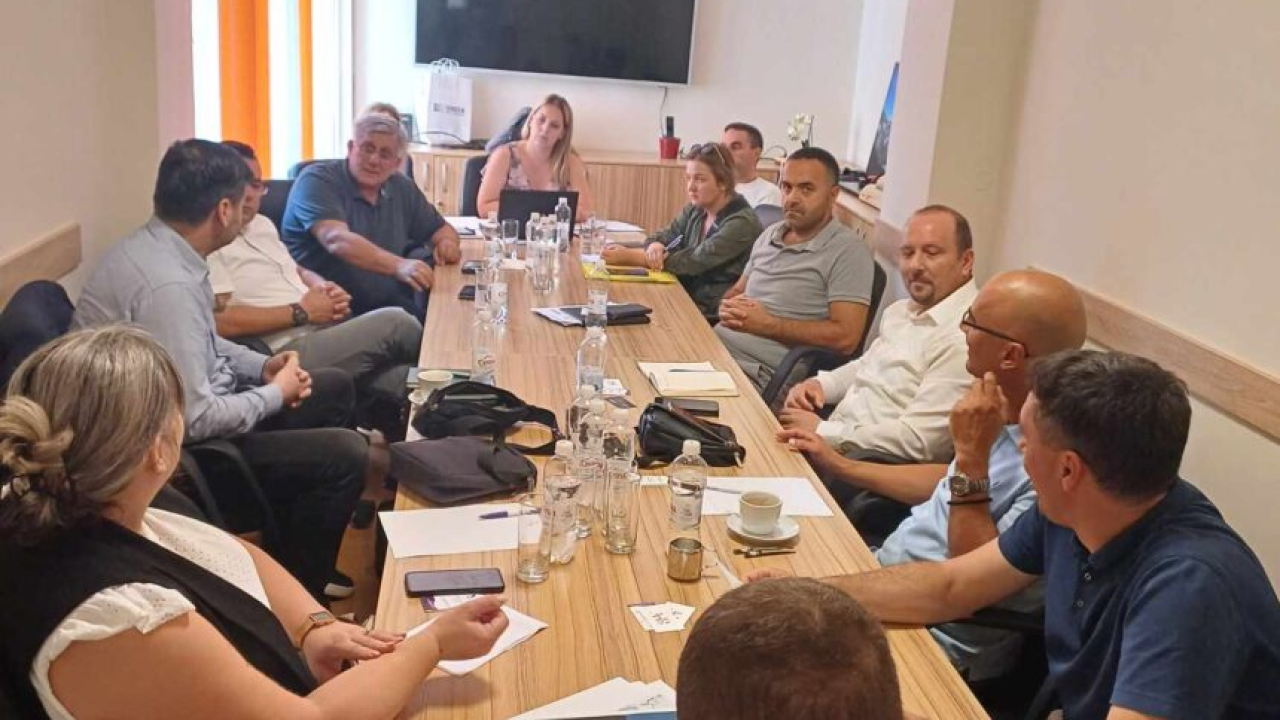 Županijski autobusni prijevoz: Knin i Šibenik povezat će se s osam linija dnevno, Knin i Zadar s tri