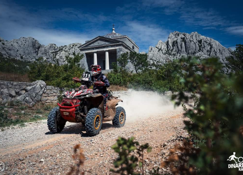 Fotografija 8 - Brzi i žestoki: 'Dinaric Rally' u Knin privukao stotinjak vozača iz cijelog svijeta