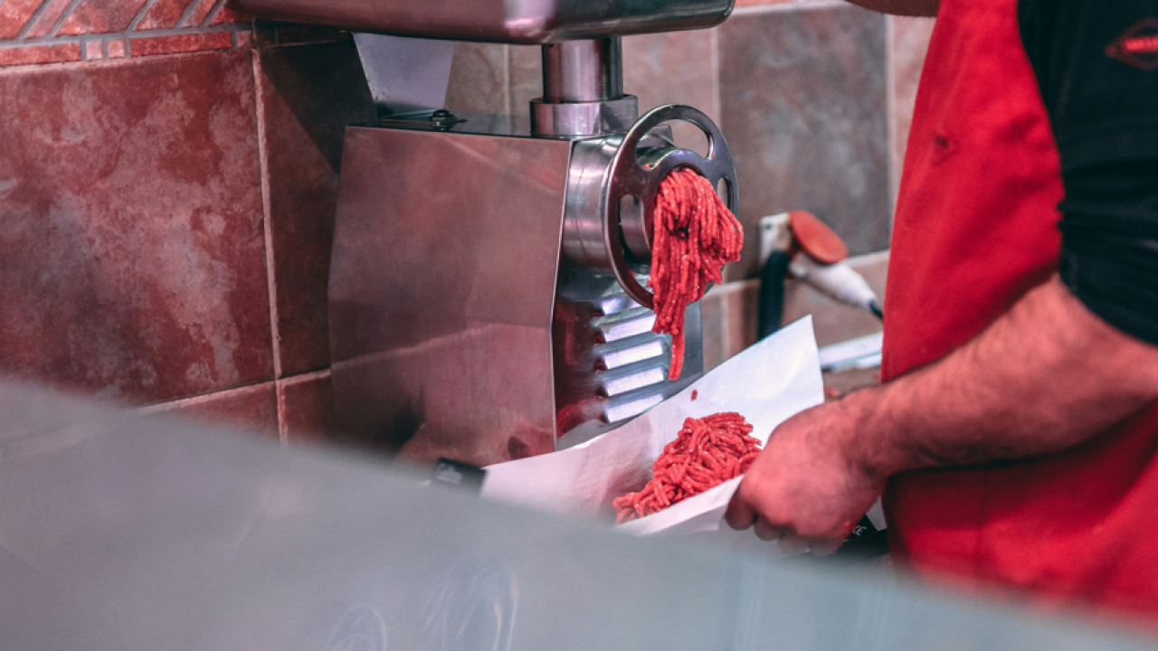 Najveća pogreška koju radimo sa zamrzavanjem mljevenog mesa