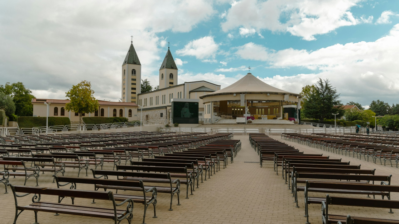 Vatikan priznao 'pozitivne plodove' Međugorja, ali nije proglasio nadnaravnost ukazanja