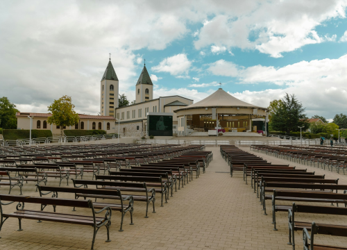 Vatikan priznao 'pozitivne plodove' Međugorja, ali nije proglasio nadnaravnost ukazanja