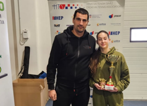 Počeo W75 ITF turnir tenisačica na Šubićevcu, Šibenčanka Nika Bumbak ispala u pretkolu