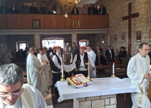 Fotografija 3 - U župi Primošten Stanovi proslavljen sveti Jeronim