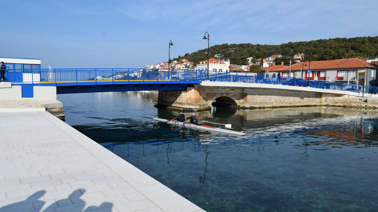 Produžen rok za podnošenje zamolbi za sufinanciranje troškova prijevoza učenika