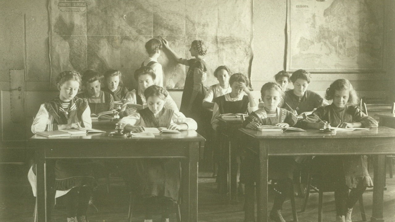 U Muzeju grada Šibenika otvorenje izložbe 'Krasopis - lijepo pismo' autorice Kristine Gverić