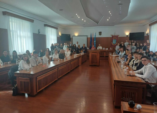 Kninski srednjoškolci sudjelovat će u Erasmus+ projektu zajedno sa učenicima iz još pet zemalja