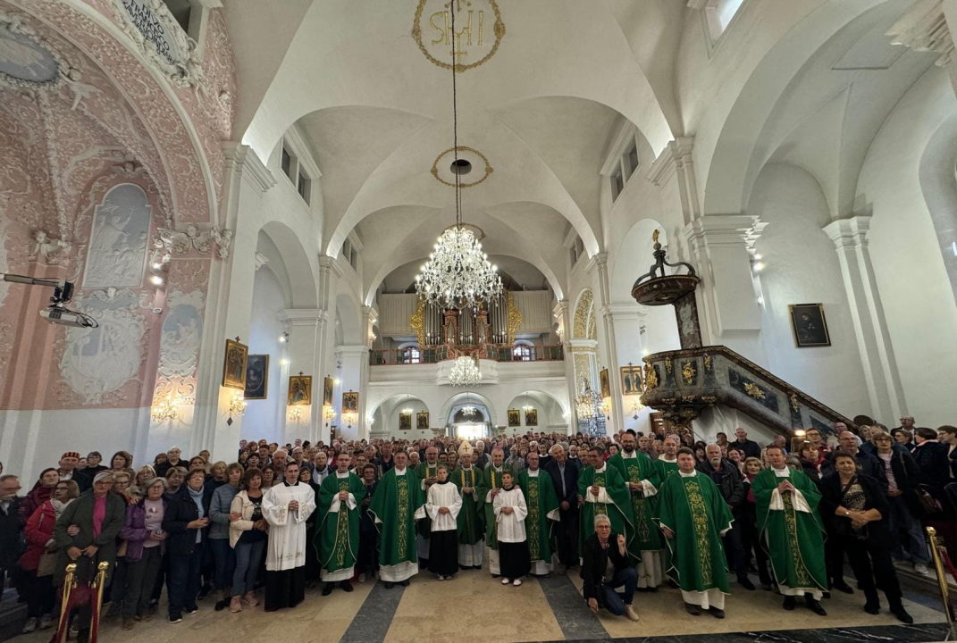 Vjernici Šibenske biskupije u sklopu hodočašća pohodili Varaždin