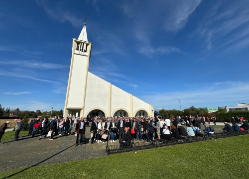 Fotografija 12 - Vjernici Šibenske biskupije u sklopu hodočašća pohodili Varaždin