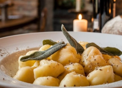 Recept za smeđi umak od maslaca koji savršeno paše uz njoke i tjesteninu