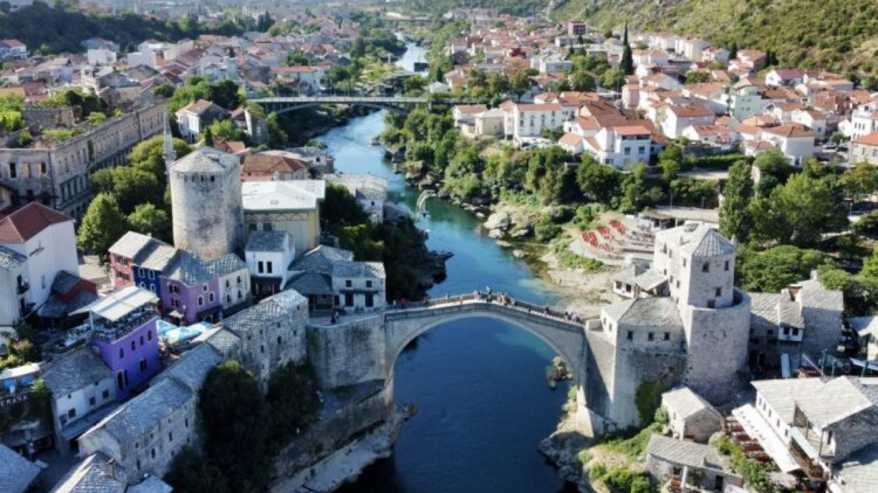 Britanski medij BiH prozvao 'novom Hrvatskom': Manje gužve i jeftinije od Dubrovnika
