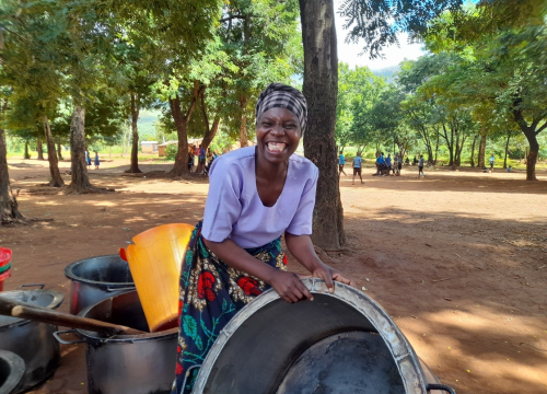 Fotografija 2 - Marijini školski obroci utiru put generacijskim promjenama u Africi