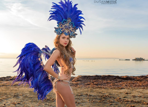 Ne propustite performans atraktivne Poline Mytko u Mozartu!