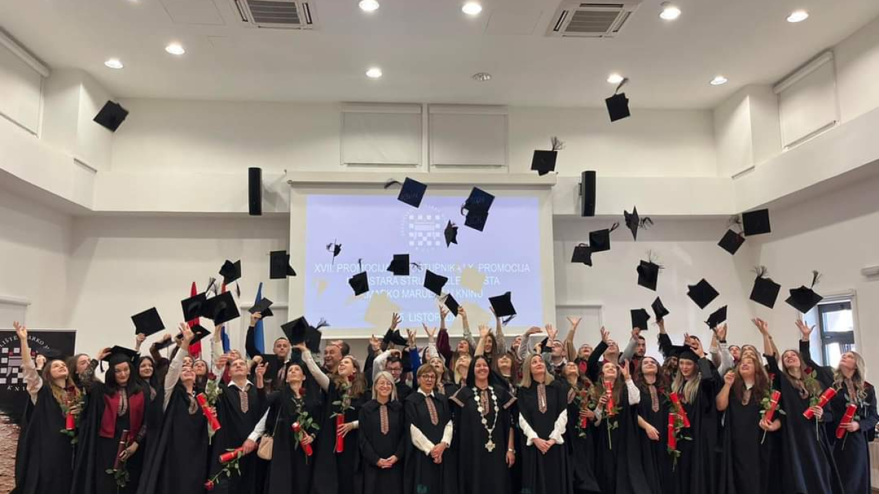 Na kninskom Veleučilištu održana promocija prvostupnika i magistara struke