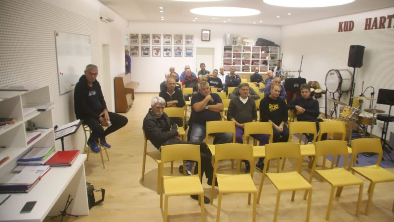 U Tisnom osnovana Udruga hrvatskih dragovoljaca i veterana Domovinskog rata