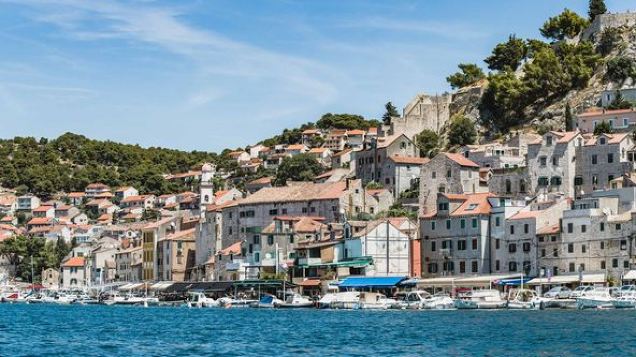 Zadnji dan listopada sunčano i toplo