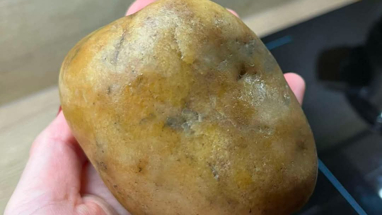 Kupila krumpire, a kad je otvorila vrećicu, uslijedio je šok