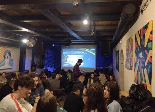 U šibenskim pub kviz ligama napeto pri vrhu, iz Azimuta krenula i liga za srednjoškolce