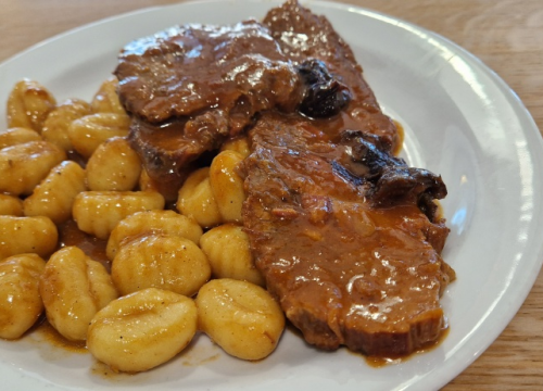 Fotografija 5 - Ponuda i za Šibenčane: U ponudi menze na Baldekinu i bakalar kao kruna bogatog marendaškog jelovnika