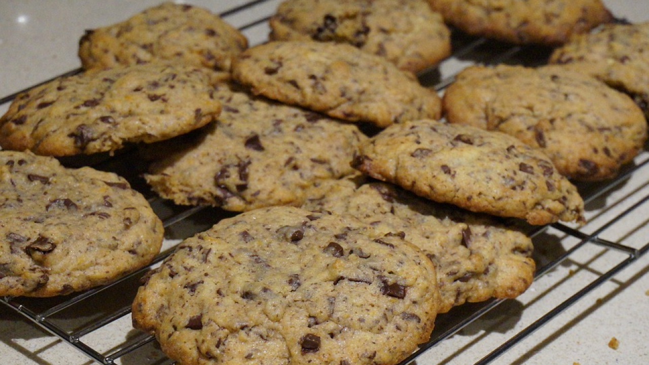 Radit ćemo ih ovih blagdana: Keksići s pirovim brašnom i maslacem od kikirikija