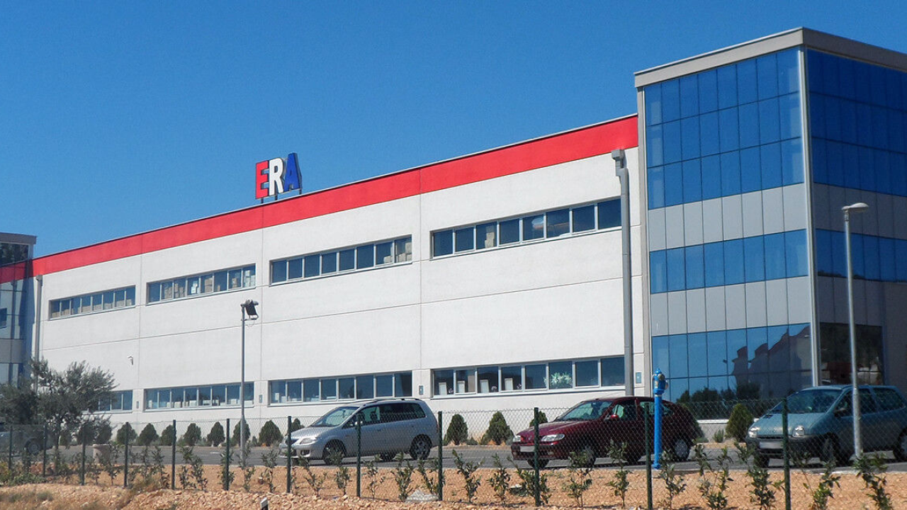 Black November popusti očekuju vas u Eri Commerce