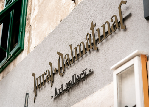 Fotografija 17 - Božić je stigao u Galeriju Juraj Dalmatinac: Pronađite unikatne umjetnine i darove!